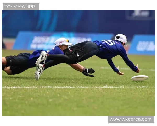 深圳飞盘队荣登全国飞盘意识排行榜第三名展现实力与团队精神 深圳飞盘队荣登全国飞盘意识排行榜第三名展现实力与团队精神